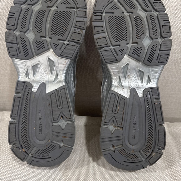 Golden Goose Lightstar shoes size EU45 - Picture 2 of 4